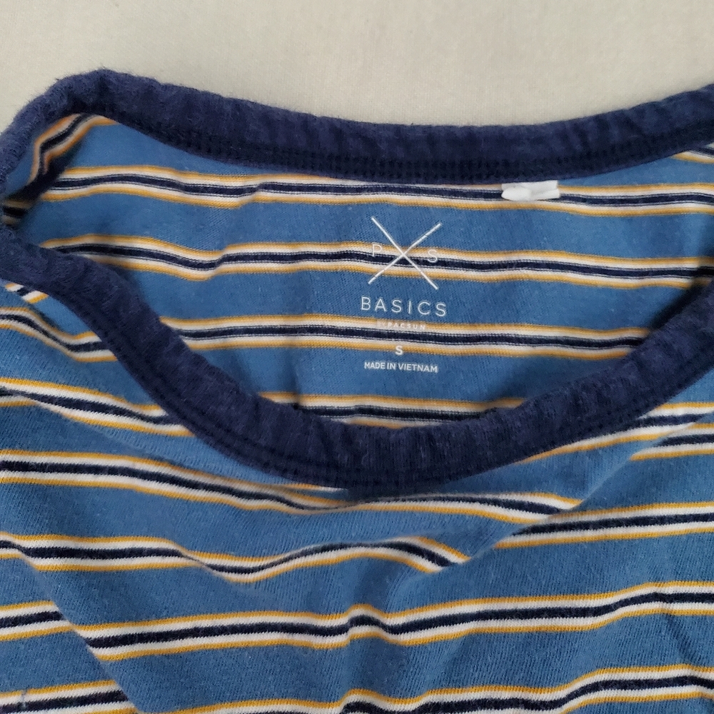 pacsun Crop top
